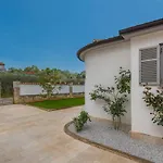 Villa Laura With Private Pool